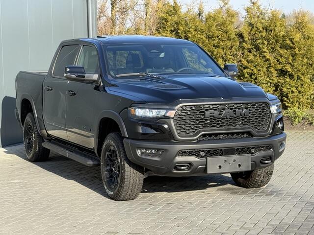 Dodge 1500 Ram 3.0 420 PK REBEL PREMIUM / LUCHTVERING / 2025 MODEL / INCL PRINS LPG! / PANO / 360 CAMERA / TREKHAAK / 3500 KG AHG / NIGHT EDITION – foto 4