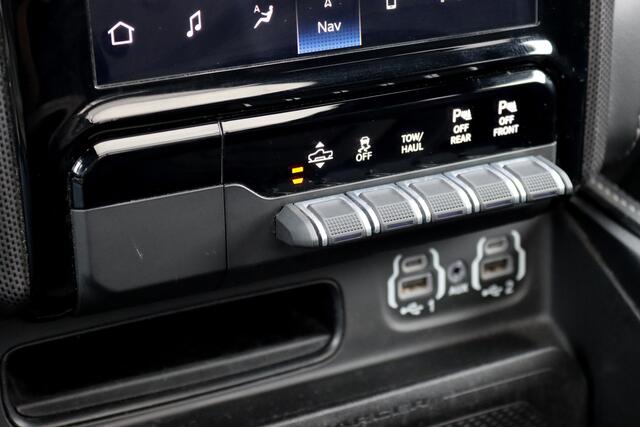 Dodge 1500 Ram 5.7 V8 4x4 Crew Cab Limited | Prins-LPG | Luchtvering | Stoelventilatie V+A | Trekhaak | Panoramadak | ACC | Android Auto/Apple Carplay | HUD | Harman&Kardon | Surround Camera | – foto 8