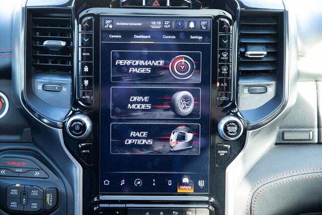 Dodge 1500 Ram 6.2 V8 4x4 Crew Cab TRX – foto 8
