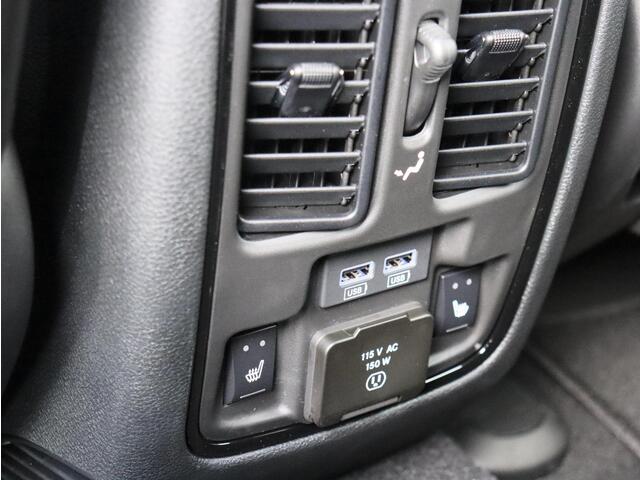 Dodge DURANGO 392 SRT AWD 6,4 | Geel kenteken | 481 PK | Adaptive cruise control