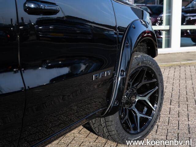 Dodge RAM PICKUP Geen BPM/ Sport 5.7 V8 HEMI PANODAK/22 inch 4-PLAY/ BUSHWACKERS/