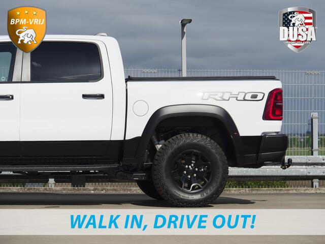 Dodge RAM PICKUP | RHO | 3.0L Twin-Turbo I6 | 4x4 | Crew Cab TWIN-TURBO HIGH OUTPUT | Panoramadak | 14,4-inch Touchscreen | Passenger Display | Getoonde accessoires zijn verkrijgbaar tegen meerprijs