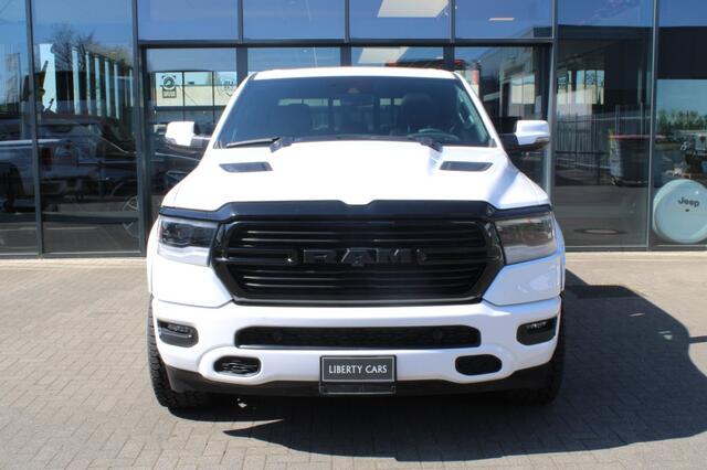 Dodge RAM PICKUP NIEUW BPM VRIJ 5.7i V8 Hemi Sport Black Ed. 12 inch Scherm / Pan