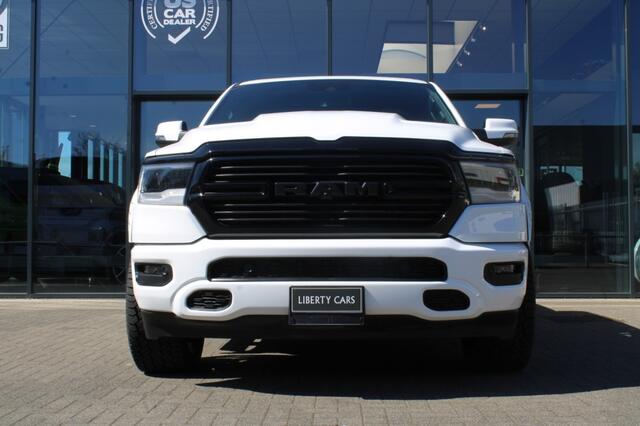 Dodge RAM PICKUP NIEUW BPM VRIJ 5.7i V8 Hemi Sport Black Ed. 12 inch Scherm / Pan