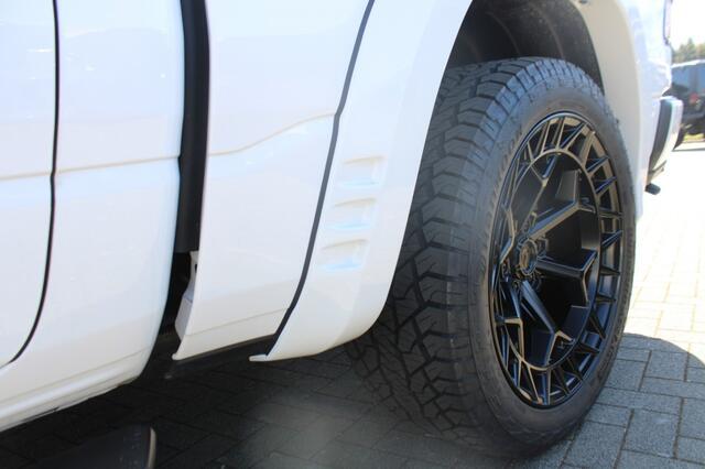 Dodge RAM PICKUP NIEUW BPM VRIJ 5.7i V8 Hemi Sport Black Ed. 12 inch Scherm / Pan