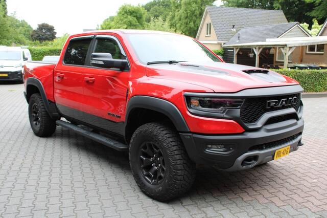 Dodge RAM PICKUP 1500 TRX 6.2L Supercharged 711 PK Full Options - 11.000KM