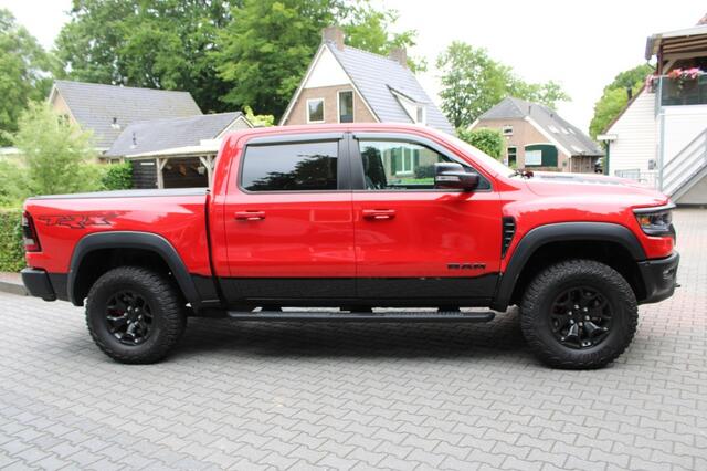 Dodge RAM PICKUP 1500 TRX 6.2L Supercharged 711 PK Full Options - 11.000KM