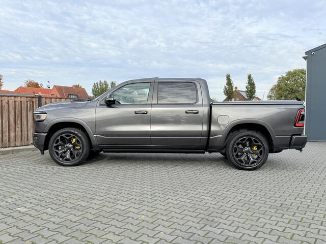 Dodge RAM PICKUP 5.7 V8 4x4 CC LIMITED NIGHT ED. PANO HEAD-UP LUCHTVER.