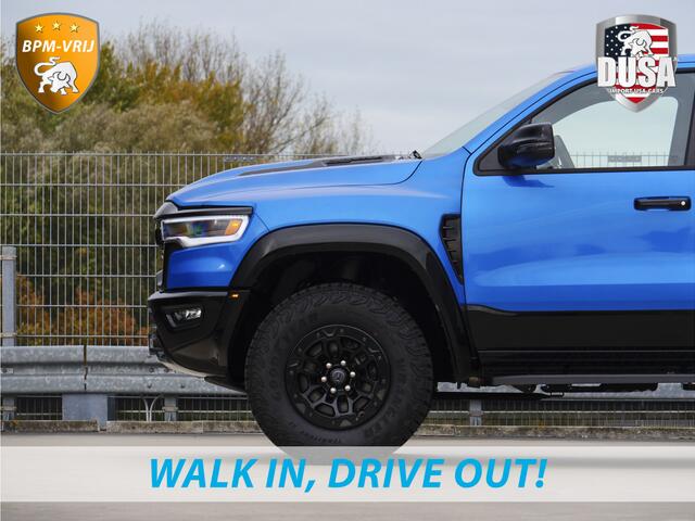 Dodge RAM PICKUP | RHO | 3.0L Twin-Turbo I6 | 4x4 | Crew Cab | Black Edition | Panoramadak | 14,4-inch Touchscreen | Passenger Display | Getoonde accessoires zijn verkrijgbaar tegen meerprijs