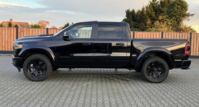 Dodge RAM PICKUP LIMITED 5.7 HEMI V8 VOLL 360 CAM HARMAN KARDON FEUL WHEELS