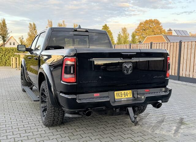 Dodge RAM PICKUP LIMITED 5.7 HEMI V8 VOLL 360 CAM HARMAN KARDON FEUL WHEELS