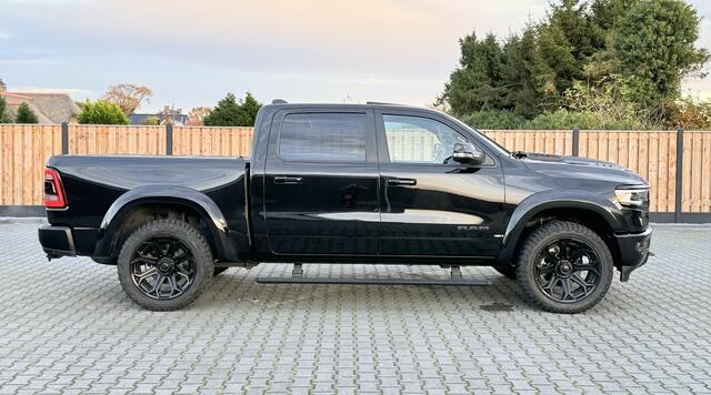 Dodge RAM PICKUP LIMITED 5.7 HEMI V8 VOLL 360 CAM HARMAN KARDON FEUL WHEELS