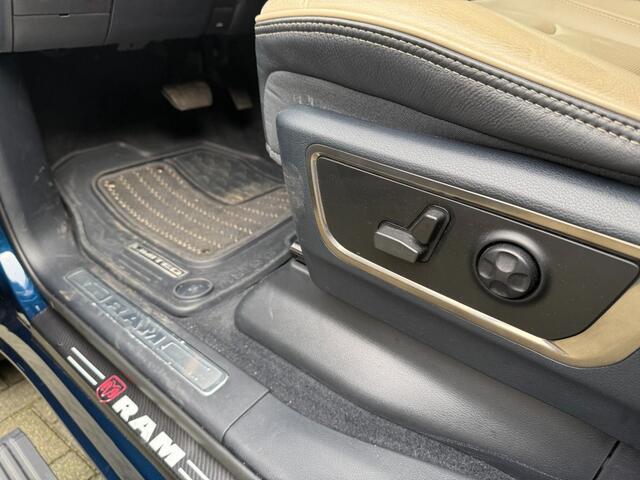 Dodge RAM PICKUP 1500 5.7 V8 4x4 Crew Cab Limited