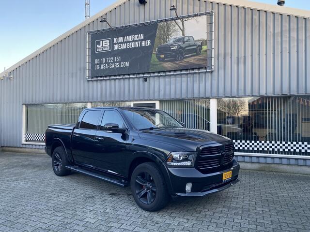 Dodge RAM PICKUP 5.7 V8 Black Edition. N.A.P.