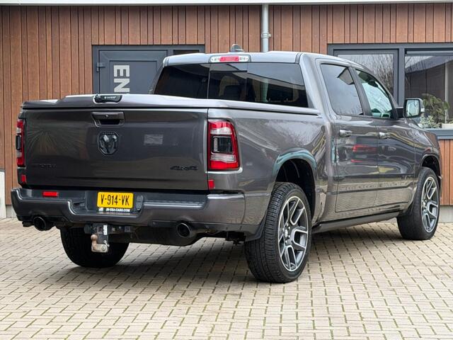 Dodge RAM PICKUP 5.7 V8 4X4 CREW CAB LARAMIE SPORT LUCHT ACC