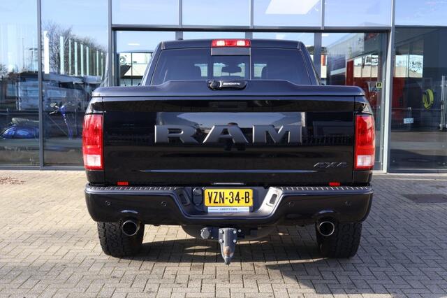 Dodge RAM PICKUP 1500 SLT NIGHT Classic 5.7i V8 HEMI 4x4 Aut. LPG / Leder