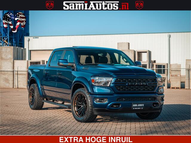 Dodge RAM PICKUP SPORT | 5.7 V8 4x4 HEMI | PANORAMA DAK | GROOTSCHEM 12 INCH | LPG | Patriot Blue | CREW CAB | DUBBELE CABINE | 5 PERSOONS | DC | VOORRAAD NR 2555 - 3325