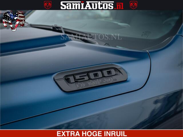 Dodge RAM PICKUP SPORT | 5.7 V8 4x4 HEMI | PANORAMA DAK | GROOTSCHEM 12 INCH | LPG | Patriot Blue CREW CAB | DUBBELE CABINE | 5 PERSOONS | DC | VOORRAAD NR 2555 - 3325