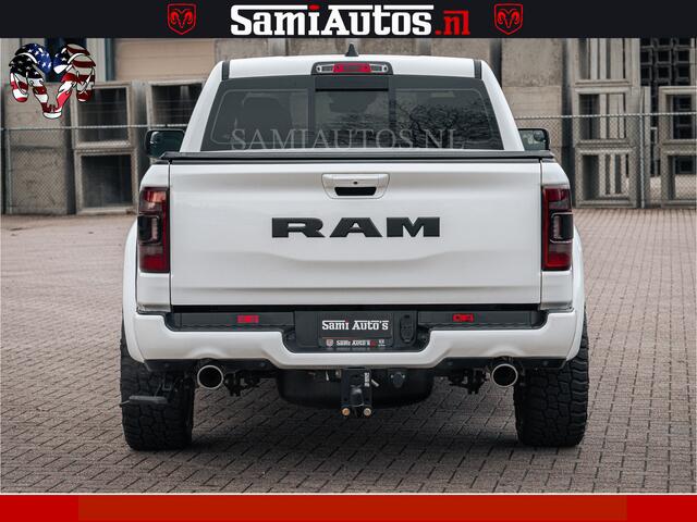 Dodge RAM PICKUP V8 5.7 402PK | LARAMIE SPORT | Krachtige Hemi | Panorama Dak | 12' Scherm | LPG | Comfortabele Dubbele Cabine met Royale 5 Zitplaatsen | NIEUW EN BPM vrij | Nu Leverbaar uit Voorraad | Nr 2528 - 1276 |