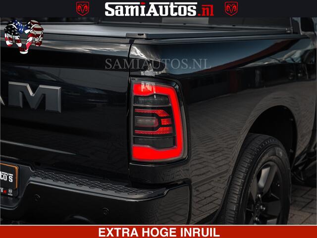 Dodge RAM PICKUP BLACK OPS | 5.7 HEMI V8 402PK | MORIMOTO LED | Eerste Eigenaar | Diamond Black | Comfortabele Dubbele Cabine DC met Royale 5 Zitplaatsen |
