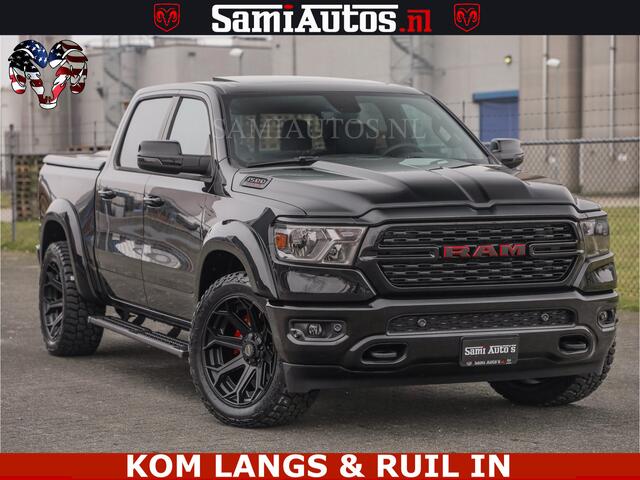 Dodge RAM PICKUP SPORT | 5.7 V8 4x4 HEMI | PANORAMA DAK | GROOTSCHEM 12 INCH | LPG | Diamond Black Pearl | CREW CAB | DUBBELE CABINE | 5 PERSOONS | DC | VOORRAAD NR 2559 - 3308