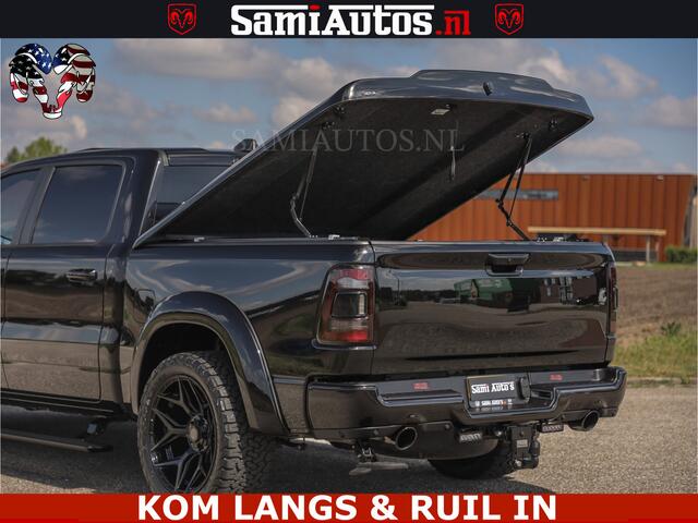 Dodge RAM PICKUP BLACK BEAST HULK 5.7 V8 | HUD | WIDE BODY | BOM VOL | CREW CAB DUBBELE CABINE | 5 PERSOONS | MEGA DIKKE LIMITED BLACK ON BLACK | ZO GOED ALS NIEUW |