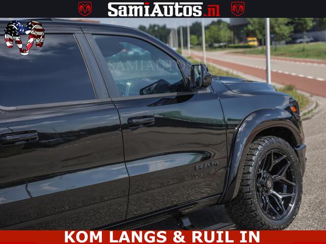 Dodge RAM PICKUP BLACK BEAST HULK 5.7 V8 | HUD | WIDE BODY | BOM VOL | CREW CAB DUBBELE CABINE | 5 PERSOONS | MEGA DIKKE LIMITED BLACK ON BLACK | ZO GOED ALS NIEUW |