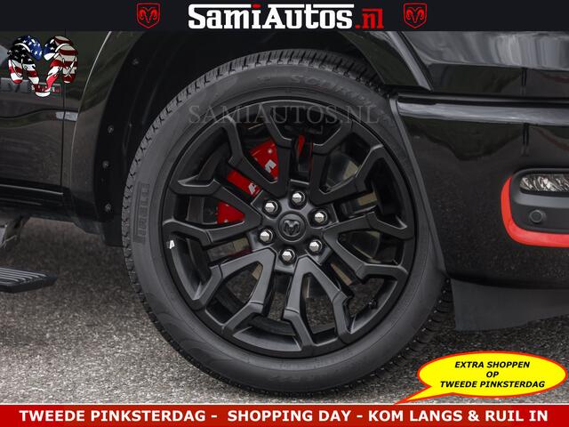 Dodge RAM PICKUP NIGHT PREMIUM | 426PK | STRIPING | LUCHTVERING | HUD | PANO | 360 CAM | Full Option | LIMITED WHEELS | De Meest Luxe Pick-Up in zijn Klasse | Comfortabele Dubbele Cabine met Royale 5 Zitplaatsen | EERSTE EIGENAAR | SMOKE PACK | BOM VOL |
