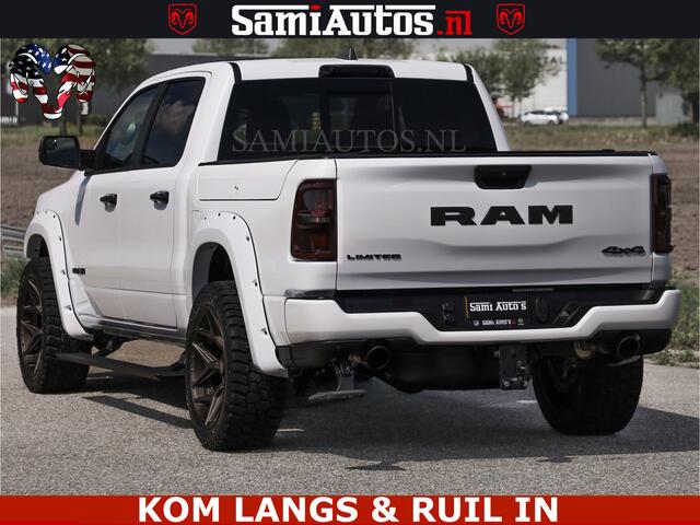 Dodge RAM PICKUP Limited Night 540HP 706Nm | Massage + Full Option | De Meest Luxe en Volle Pick-Up in zijn Klasse | Comfortabele Dubbele Cabine met Royale 5 Zitplaatsen | BPM vrij | Nu Leverbaar uit Voorraad | Voorraad Nr 2351 - 7478 | De specialist in Amerikaanse pick-u