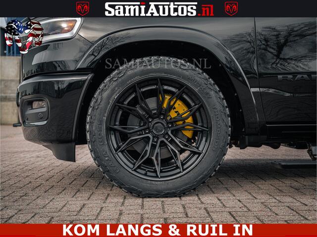 Dodge RAM PICKUP LIMITED NIGHT H.O 540HP 706Nm | Massage + Full Option | De Meest Luxe en Volle Pick-Up in zijn Klasse | Comfortabele Dubbele Cabine met Royale 5 Zitplaatsen | BPM vrij | Nu Leverbaar uit Voorraad | Voorraad Nr 2370 - 5411 | De specialist in Amerikaanse pi