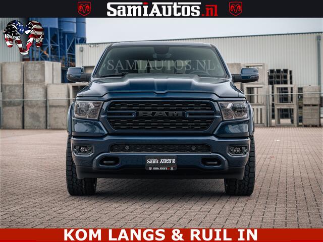 Dodge RAM PICKUP SPORT | 5.7 V8 4x4 HEMI | PANORAMA DAK | GROOTSCHERM 12 INCH | LPG | Patriot Blue CREW CAB | DUBBELE CABINE | 5 PERSOONS | DC | VOORRAAD NR 2555 - 3325 | De specialist in Amerikaanse pick-ups in Nederland en Europa.