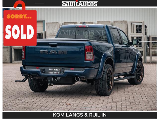 Dodge RAM PICKUP SPORT | 5.7 V8 4x4 HEMI | PANORAMA DAK | GROOTSCHERM 12 INCH | LPG | Patriot Blue CREW CAB | DUBBELE CABINE | 5 PERSOONS | DC | VOORRAAD NR 2555 - 3325 | De specialist in Amerikaanse pick-ups in Nederland en Europa.