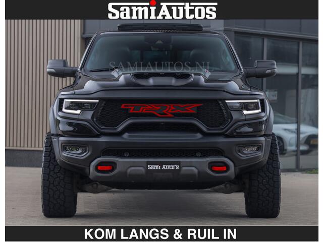 Dodge RAM PICKUP TRX HELLCAT | 6.2 V8 712PK SUPERCHARGER | RODE STIKSELS | FULLY LOADED | CARBON | CREW CAB | DUBBELE CABINE | 5 PERSOONS | De specialist in Amerikaanse pick-ups in Nederland en Europa.