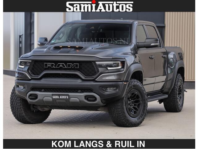Dodge RAM PICKUP TRX HELLCAT 712 PK 6.2 V8 | BOM VOL | GRANITE MET ZWART LEDER RODE STIKSELS | CREW CAB DUBBELE CABINE DC | 5 PERSOONS GRIJS KENTEKEN |