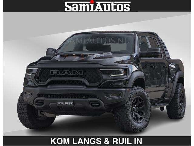 Dodge RAM PICKUP TRX BLACK OPS HELLCAT | 6.2 V8 712PK SUPERCHARGER | RODE STIKSELS | FULLY LOADED | RAMBAR | CARBON | BLACK ON BLACK | CREW CAB | DUBBELE CABINE | 5 PERSOONS | De specialist in Amerikaanse pick-ups in Nederland en Europa. Voorraad 2661 - 5444
