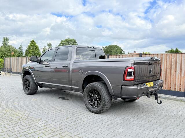 Dodge RAM PICKUP LARAMIE 6.4HEMI V8 LPG LUCHTVERING NIGHT