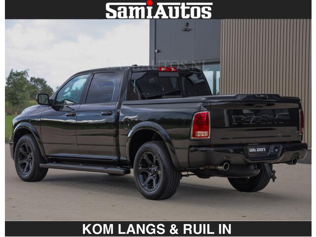 Dodge RAM PICKUP BLACK OPS | 5.7 V8 HEMI | OPEN UITLAAT KLEP | LUXE UITVOERING LARAMIE EDITION | CREW CAB DUBBELE CABINE | 5 PERSOONS | DC | LUXE BEDRIJFS AUTO | 4X4 | 3500 KG TREKVERMOGEN |