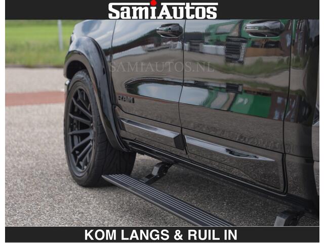 Dodge RAM PICKUP BOM VOL | Night Premium | Full Option | De Meest Luxe Pick-Up in zijn Klasse | Comfortabele Dubbele Cabine met Royale 5 Zitplaatsen | BPM vrij | Nu Leverbaar uit Voorraad | Voorraad Nr 2287 - 3384 | De specialist in Amerikaanse pick-ups in Nederland en Europa.