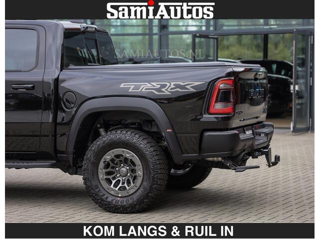 Dodge RAM PICKUP TRX FINAL EDITION | 6.2 V8 712PK HELLCAT | BOM VOL | CARBON | CREW CAB | GRIJSKENTEKEN | 5 PERSOONS | DC | DUBBELE CABINE |
