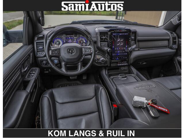Dodge RAM PICKUP BEAST | LIMITED 5.7 V8 HEMI | HUD | STRIPING | BREDE WIELEN | BLACK ON BLACK | LUCHTVERING | BOM VOL | DC | CREW CAB DUBBELE CABINE | 5 PERSOONS | GRIJSKENTEKEN |