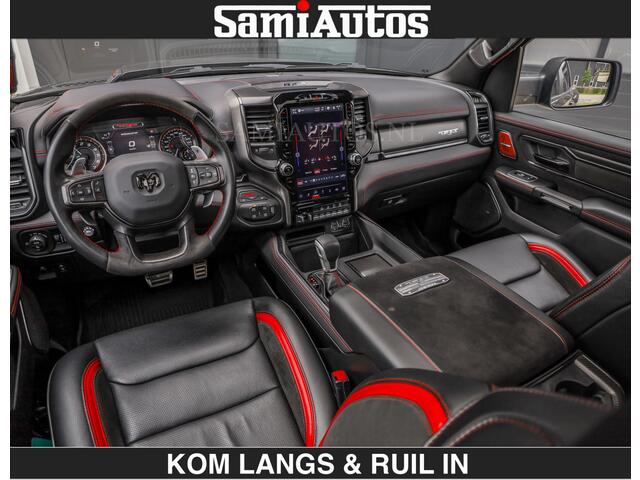 Dodge RAM PICKUP TRX HELLCAT 712 PK 6.2 V8 SUPERCHARGER | BLACK EDITION | BOM VOL | GRANITE MET ZWART LEDER RODE STIKSELS | CREW CAB DUBBELE CABINE DC | 5 PERSOONS GRIJS KENTEKEN |