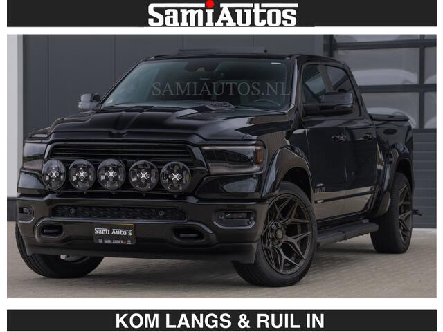 Dodge RAM PICKUP BLACK OPS | 5.7 V8 HEMI | WIDEBODY HULK | OPEN UITLAAT KLEP | ZEER DIK | DUBBELE CABINE | DC | 5 PERSOONS | GRIJS KENETEKEN | EXTRA BREDE WIELEN IN HET BRONS | MEGA DIK | 3500KG TREKVERMOGEN |