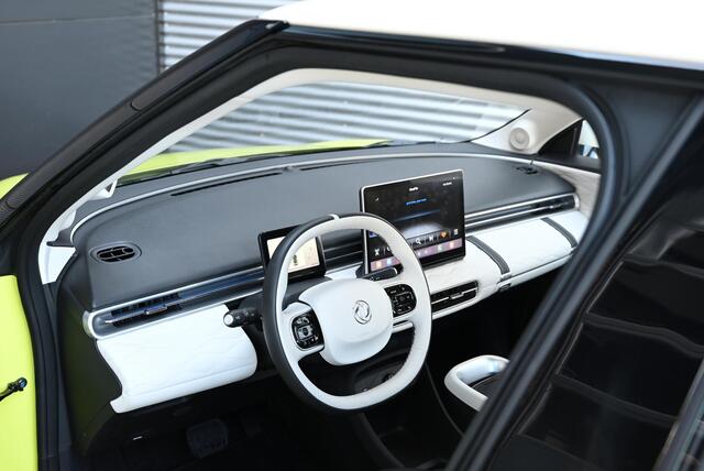 Dongfeng Box Launch Edition | 360° Camera | Adaptieve Cruise Control | Elektrisch Verstelbare Bestuurdersstoel + Geheugen | Stoelverwarming Bestuurder | Stoelventilatie Bestuurder | Apple Carplay | Android Auto | Sfeerverlichting | Elektrisch Inklapbare Buitenspiegels