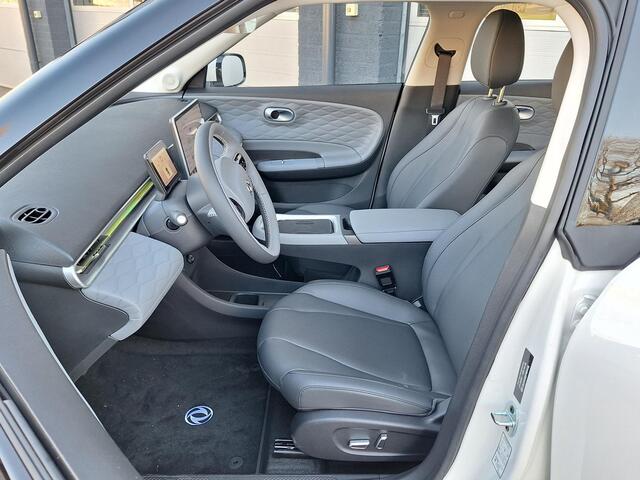 Dongfeng Box Premium Edition 42 kWh | Adaptieve Cruise Control | Elektrisch Verstelbare Bestuurdersstoel + Geheugen | Stoelverwarming Bestuurder | Stoelventilatie Bestuurder | Apple Carplay | Android Auto | Sfeerverlichting | Elektrisch Inklapbare Buitenspiegels