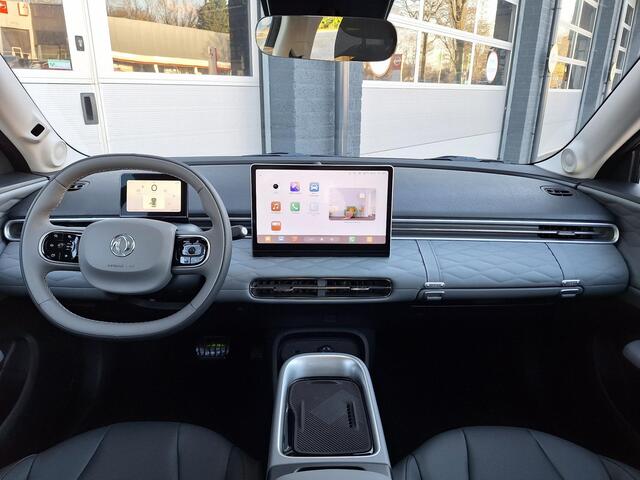 Dongfeng Box Premium Edition 42 kWh | Adaptieve Cruise Control | Elektrisch Verstelbare Bestuurdersstoel + Geheugen | Stoelverwarming Bestuurder | Stoelventilatie Bestuurder | Apple Carplay | Android Auto | Sfeerverlichting | Elektrisch Inklapbare Buitenspiegels