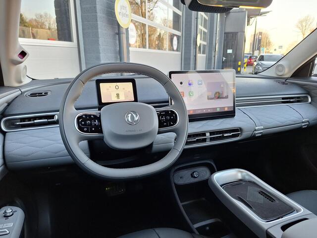 Dongfeng Box Premium Edition 42 kWh | Adaptieve Cruise Control | Elektrisch Verstelbare Bestuurdersstoel + Geheugen | Stoelverwarming Bestuurder | Stoelventilatie Bestuurder | Apple Carplay | Android Auto | Sfeerverlichting | Elektrisch Inklapbare Buitenspiegels