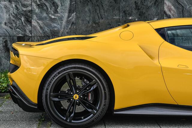 Ferrari 296 GTB 3.0 V6 Assetto fiorano|Giallo Modena|Garantie|