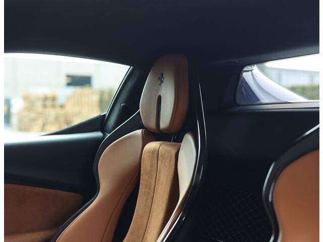 Ferrari 296 GTB 3.0 V6 | Blu America - Cuoio - Racing Seats – foto 4
