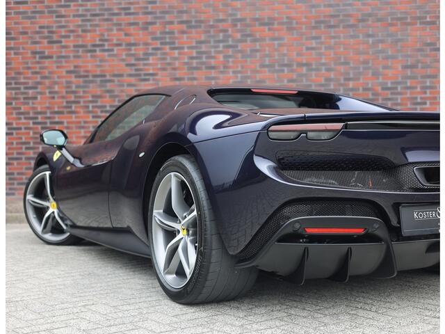 Ferrari 296 GTB 3.0 V6 | Blu America - Cuoio - Racing Seats – foto 7