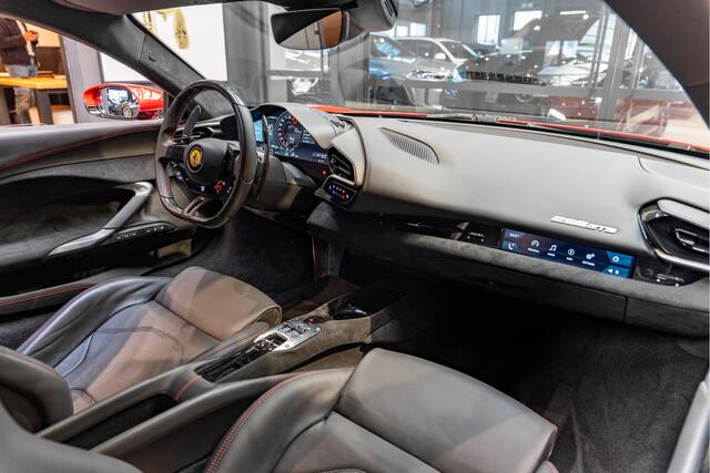 Ferrari 296 GTB Rosso Imola Lift Novitec 296 GTB 3.0 V6 Carbon Full PPF